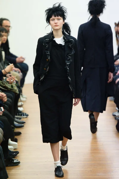 Look 40